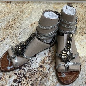 Sam Edelman Jeweled Silver Gladiator Sandals Sz 7